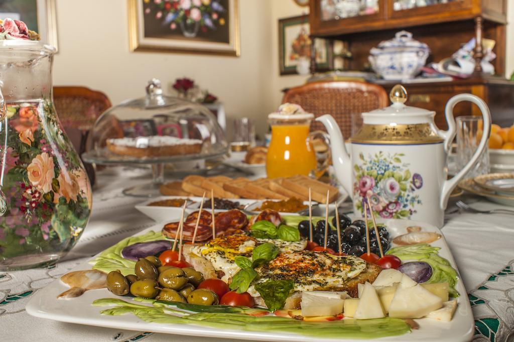 B&B La Ginestra Civita Luaran gambar