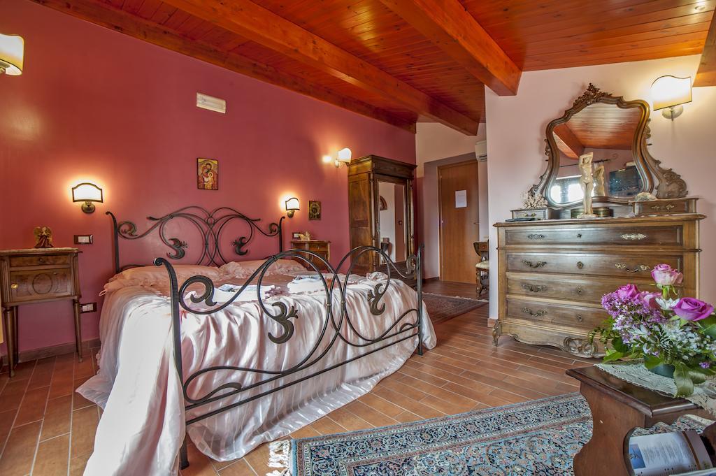 B&B La Ginestra Civita Luaran gambar